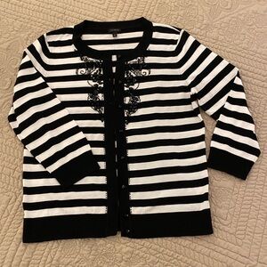 🎉HP🎉 Talbots Black & White Stripe 3/4 Sleeve Cardigan Sweater with Bead Work